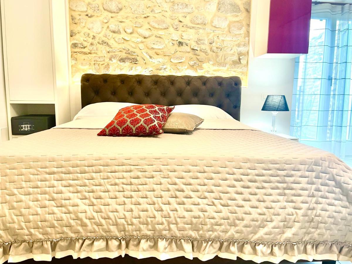 Dimora Di Charme Rooms & Apartments 페스키에라델가르다 외부 사진