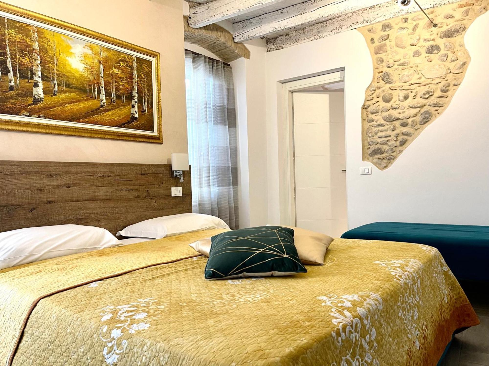 Dimora Di Charme Rooms & Apartments 페스키에라델가르다 외부 사진