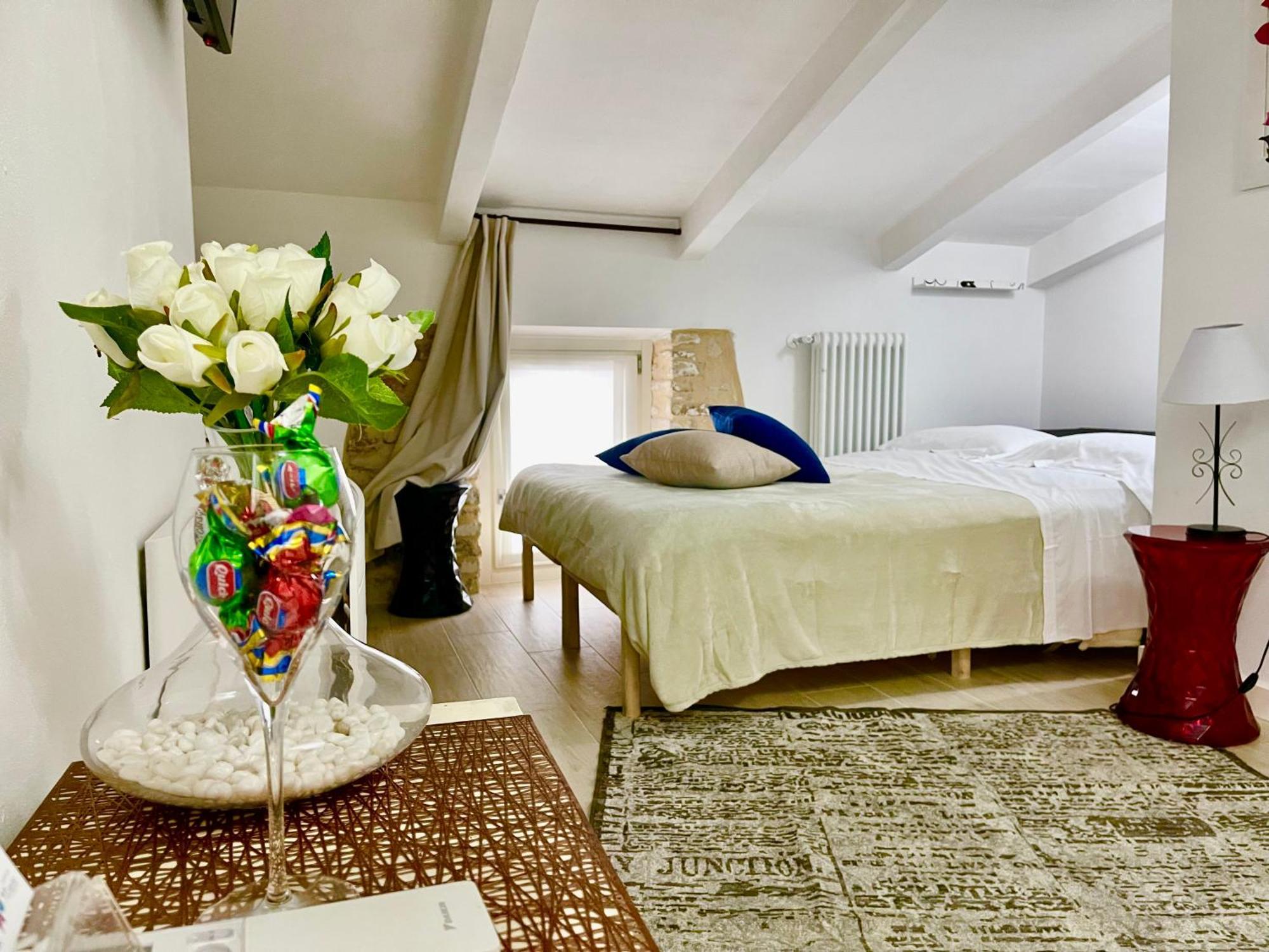 Dimora Di Charme Rooms & Apartments 페스키에라델가르다 외부 사진