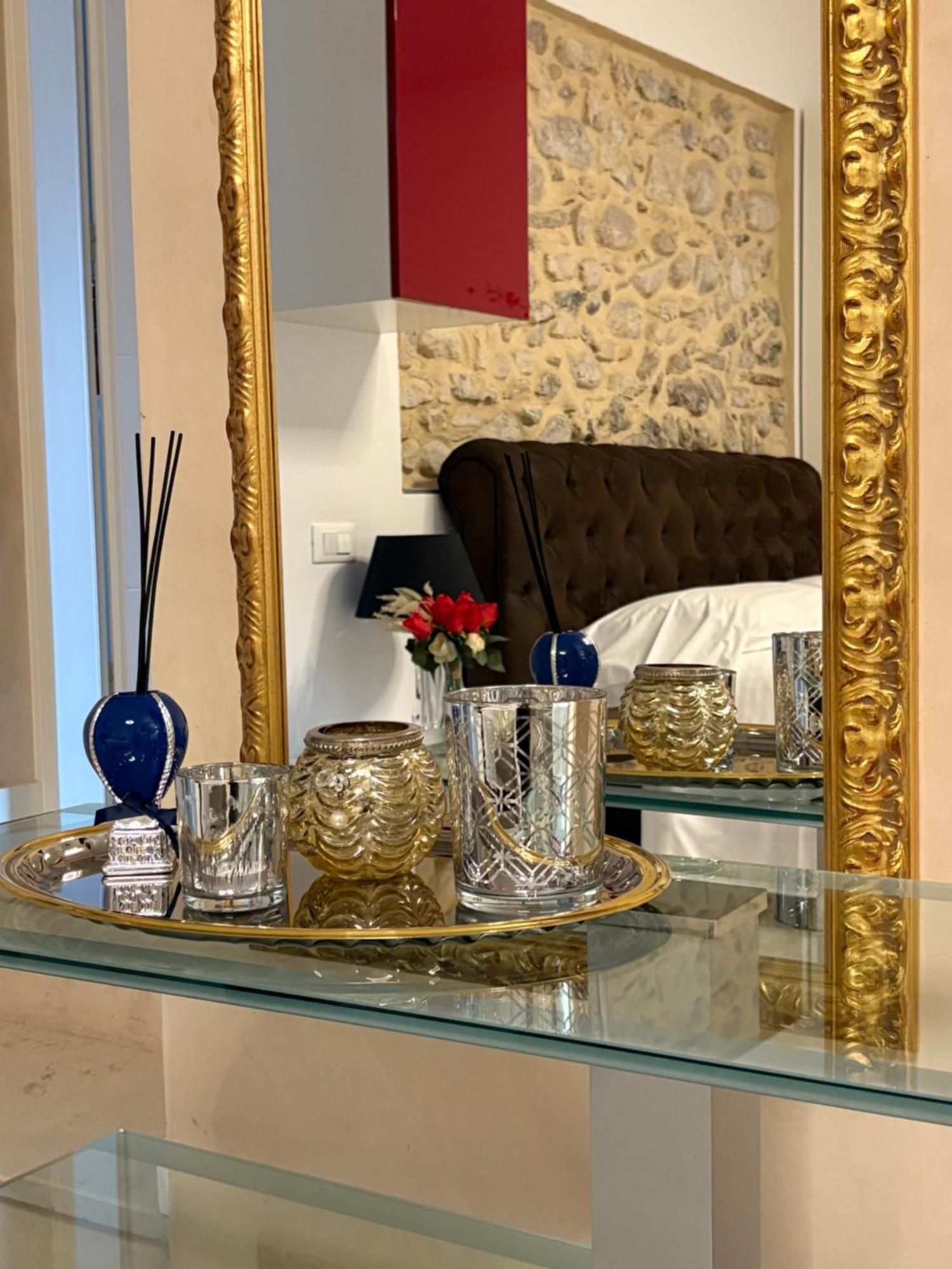 Dimora Di Charme Rooms & Apartments 페스키에라델가르다 외부 사진